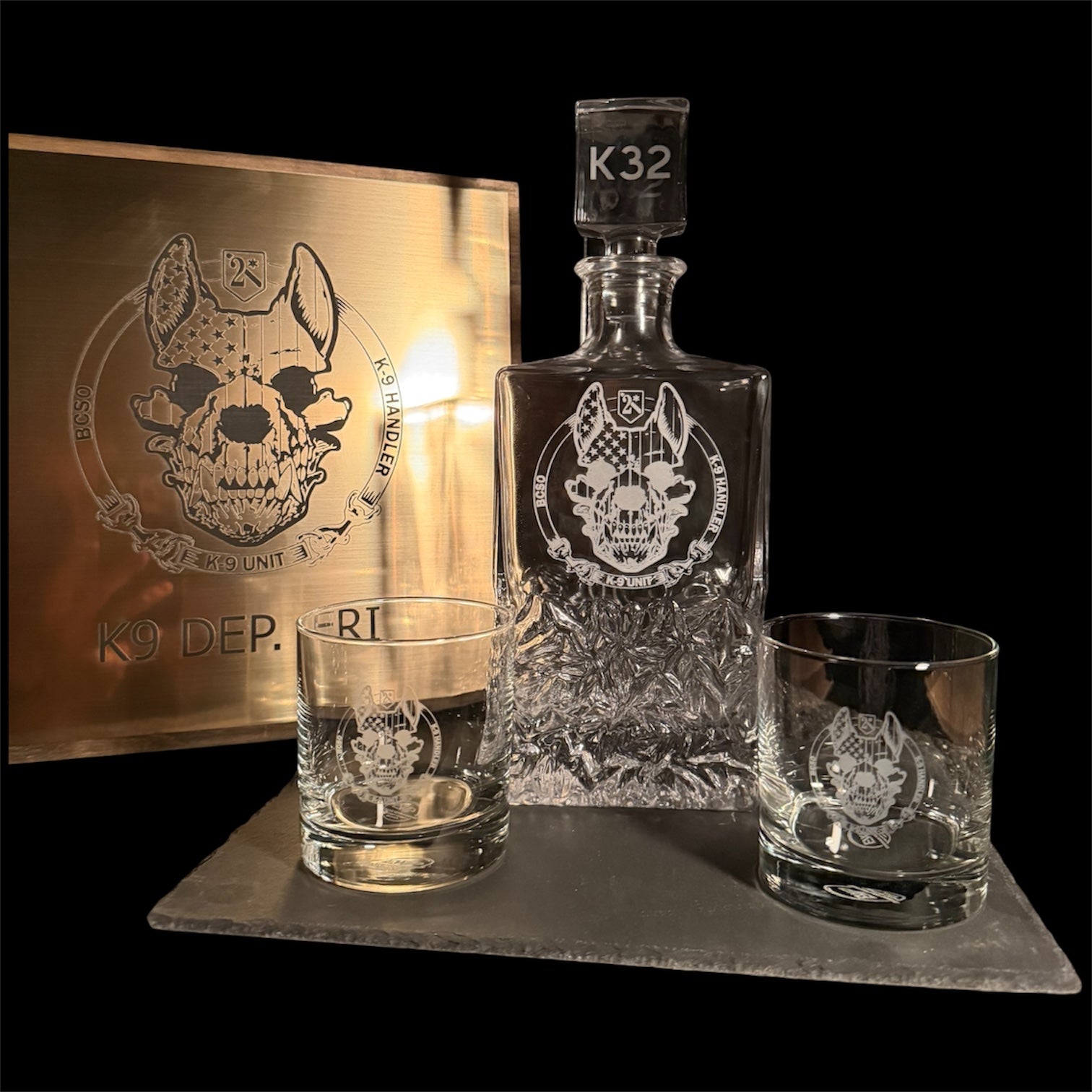Police k9 engraved glass whiskey decanter with stopper set with wooden gift box